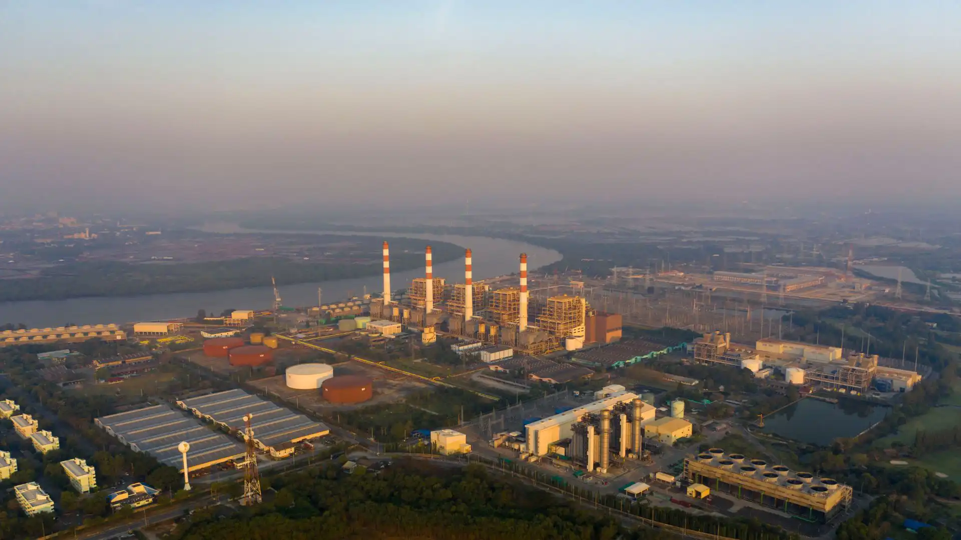 alt="Adrem, unul dintre cei mai importanți actori din energie, participant la ZF Power Summit 2017"