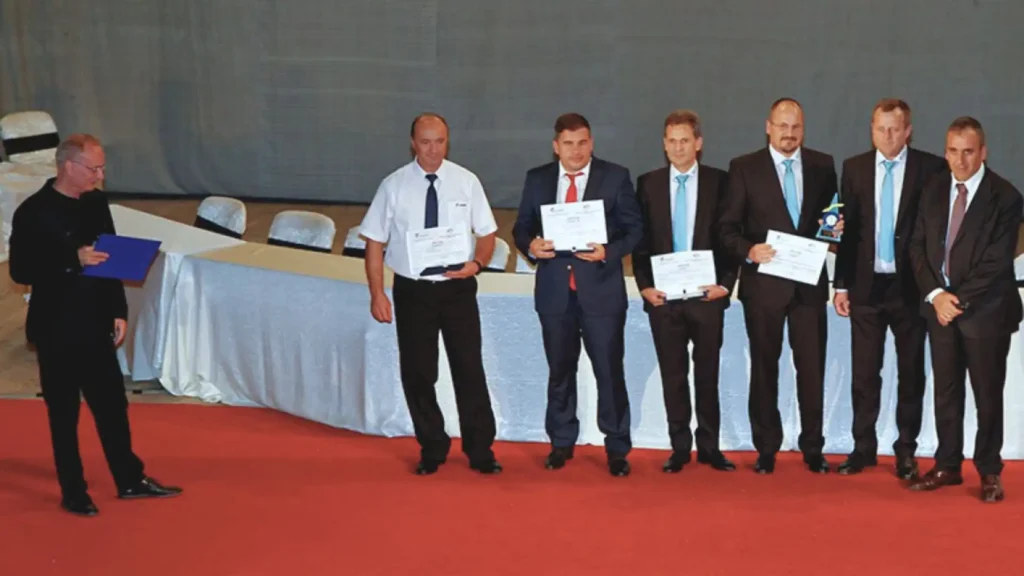 alt="Premii adjudecate de Adrem Invest la cea de-a 38-a ediție a competiției Trofeul Electricianului"