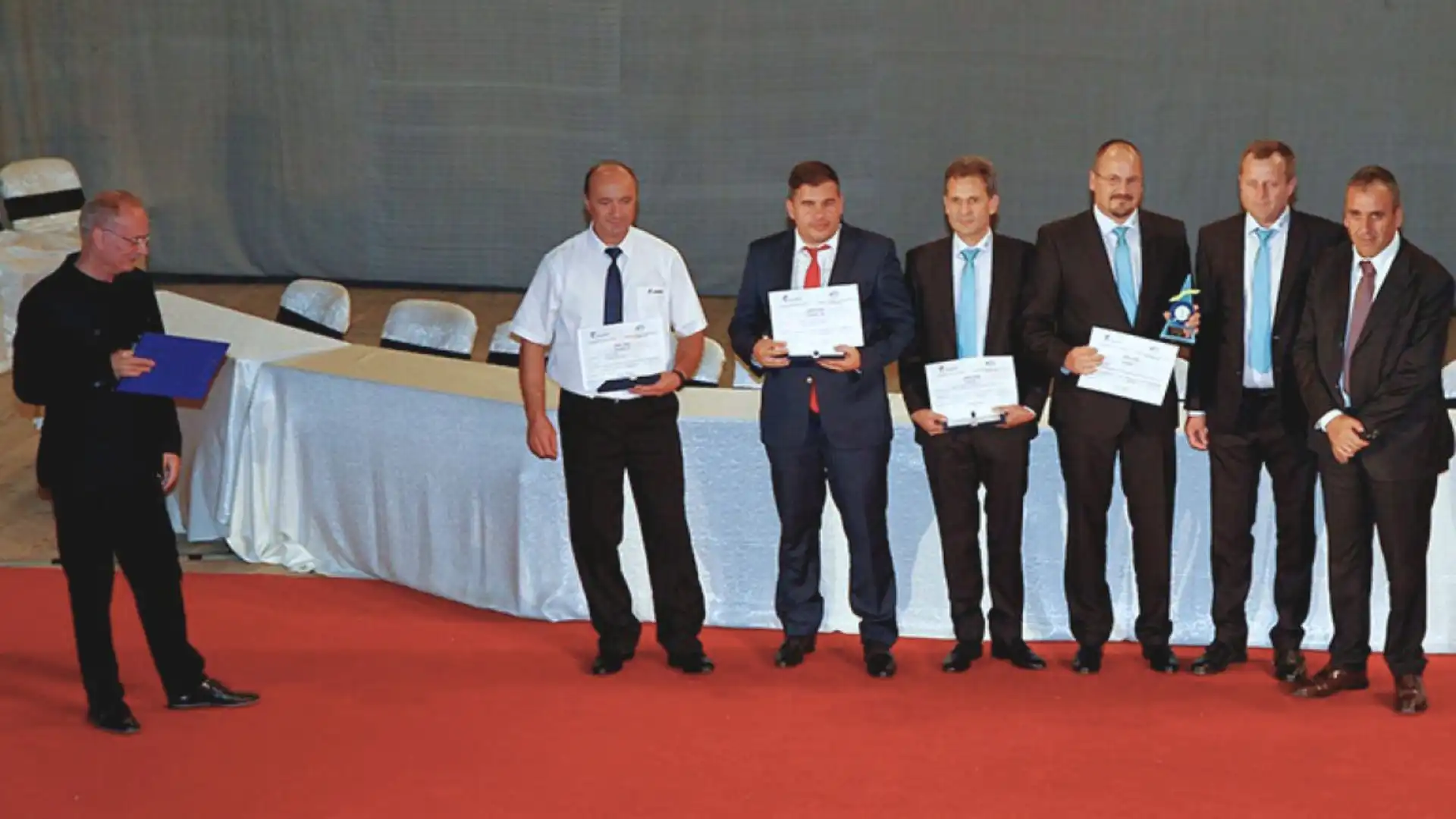 alt="Premii adjudecate de Adrem Invest la cea de-a 38-a ediție a competiției Trofeul Electricianului"