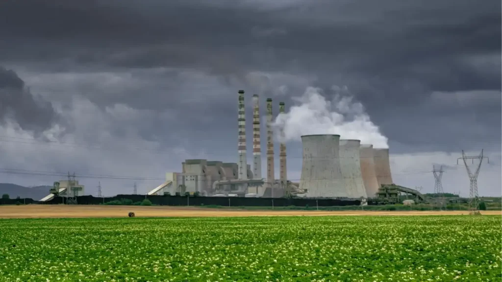 alt="Corneliu Bodea: Romania may be in danger of losing its role as a regional leader in energy"