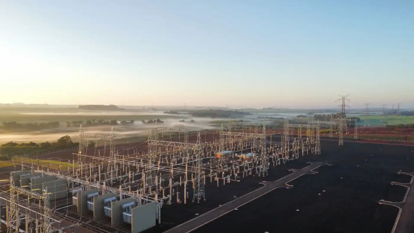alt="Corneliu Bodea: Descentralizarea producţiei de energie va expune sistemele energetice la nevoia unei mai mari securităţi în alimentare şi în generarea de electricitate"