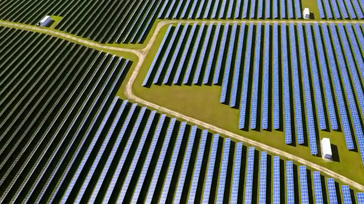 alt="Andrei Berechet, Adrem: "Dezideratul de sustenabilitate în energie înseamnă decarbonizarea"